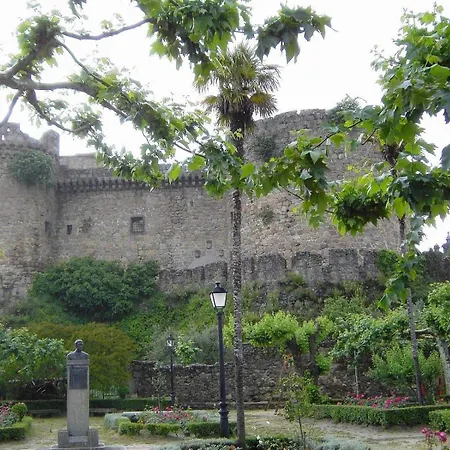 Private In Mombeltrán